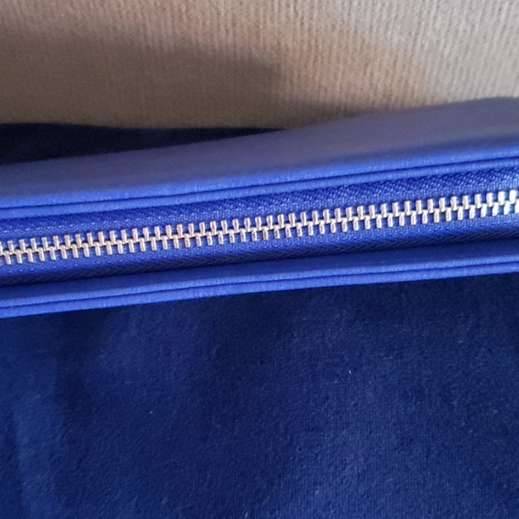 Bebe Blue Wristlet - Picture 3 of 4